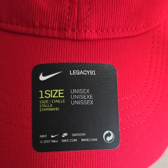 Nike Red Sports Cap with White Swoosh - Picture 2 of 5